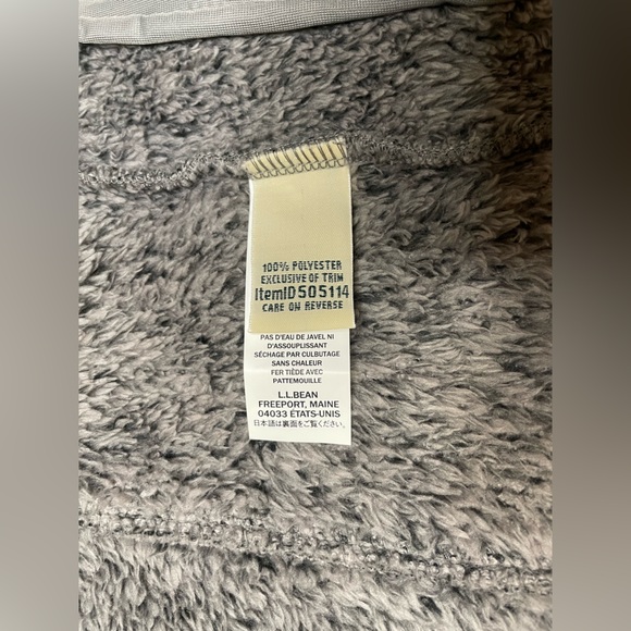 LL Bean Grey Fleece Vest - Picture 6 of 7